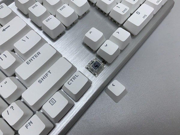 【打機裝備】CORSAIR K100 AIR開箱 CHERRY超薄機械軸搭載