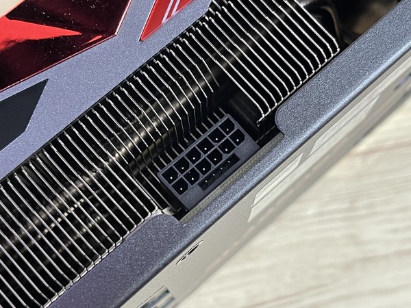 NVIDIA GeForce RTX 4070 Ti 實測！高效省電‧力挑 RTX 3090 Ti！
