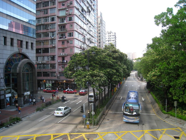 【黑雨襲港】多區水浸死車 即睇 4 個水浸塌樹黑點保平安