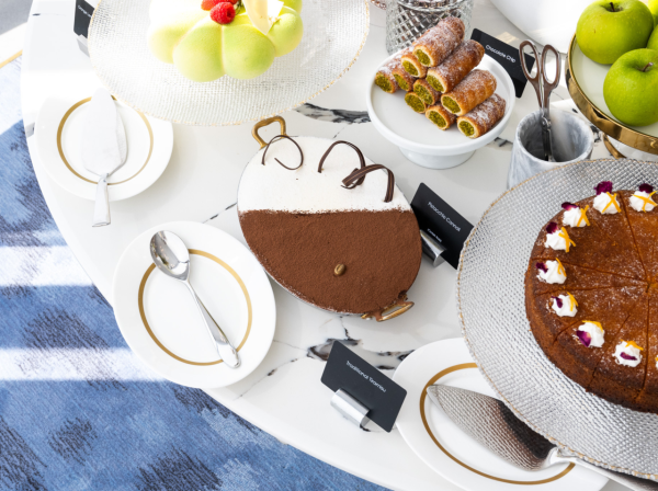 中環美利酒店下午茶自助餐買2送1!人均$321歎Popinjays天台景/任食意式甜點+送氣泡酒