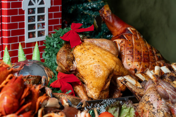 北角海逸君綽酒店自助餐優惠|低至55折!人均$279任食即開生蠔/和牛燕窩晚餐/聖誕開放預訂