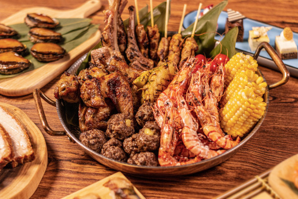 屯門黃金海岸酒店自助餐優惠｜低至$173任食！聖誕除夕8折歎戶外BBQ／海鮮／兒童甜品閣
