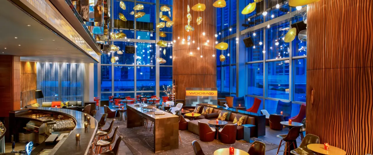 尖沙咀W酒店WOOBAR買一送一!人均$473歎香檳午餐/Boxing Day廣東歌派對$298