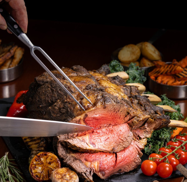 紅磡都會海逸酒店Promenade自助餐買2送1!人均$378連加一任飲紅白酒/送3小時泊車