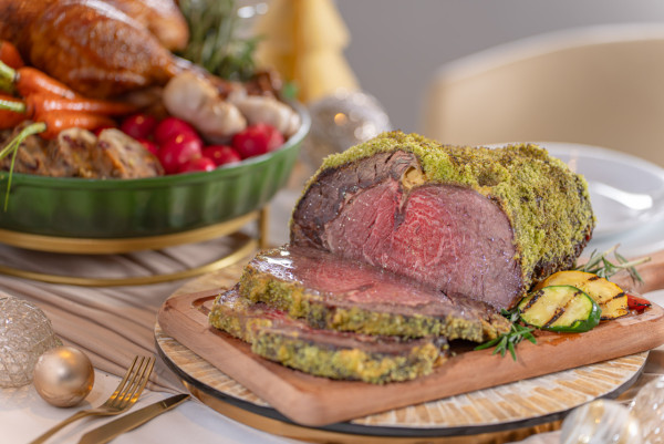 機場富豪酒店自助餐優惠|獨家5折!人均$209任食200款美食/聖誕Buffet適用/無限飲橙汁