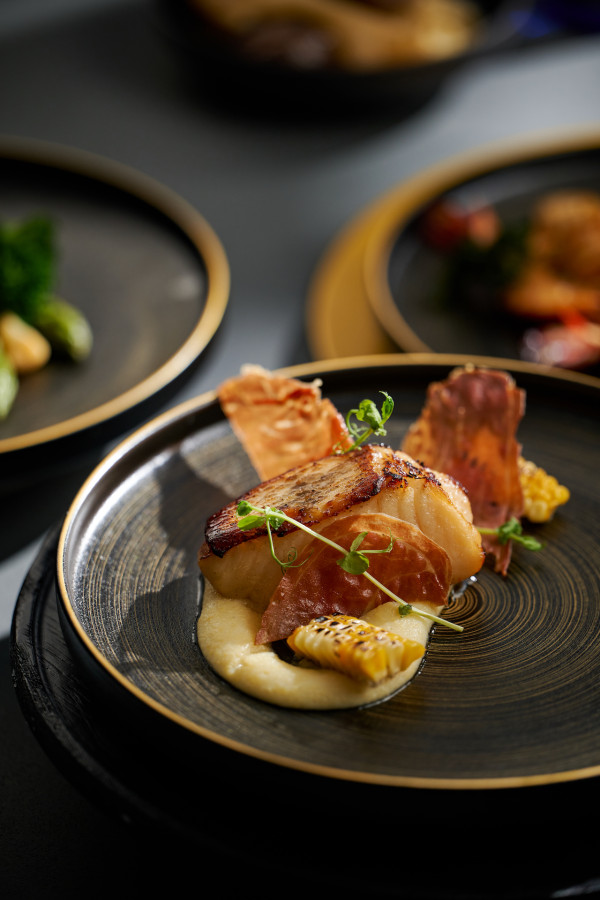 東涌喜來登酒店自助餐優惠|低至65折!人均$351任飲Sapporo生啤/聖誕大餐開放預訂