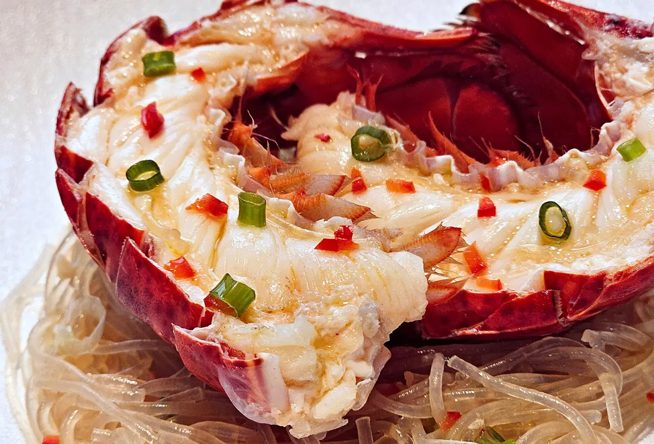 佐敦恆豐酒店自助餐低至51折!人均$298任食海鮮午餐/聖誕晚市歎生蠔龍蝦和牛