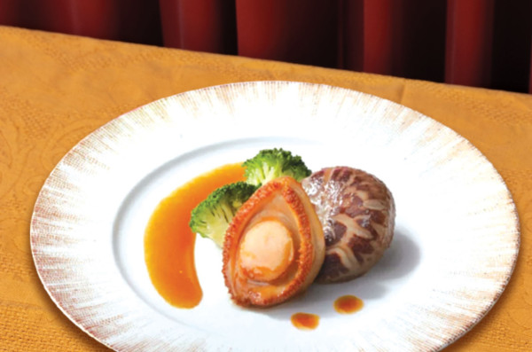 北角海逸酒店放題優惠｜逸龍軒3小時任食大閘蟹+鮑魚海皇翅晚餐$388！午市點心放題$188