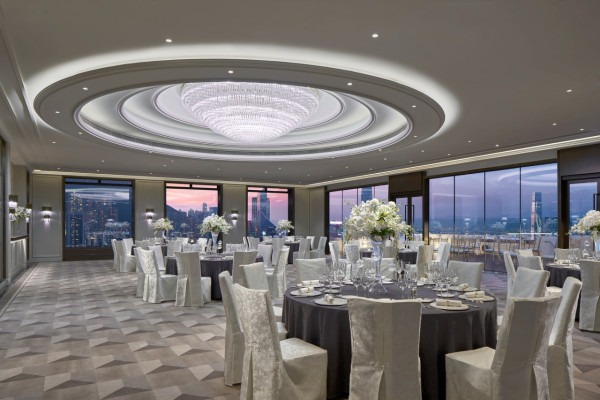 2026賀歲煙花餐廳｜灣仔合和酒店峯景匯58晚宴早鳥優惠！58樓俯瞰維港／$848連加一歎和牛鮑魚