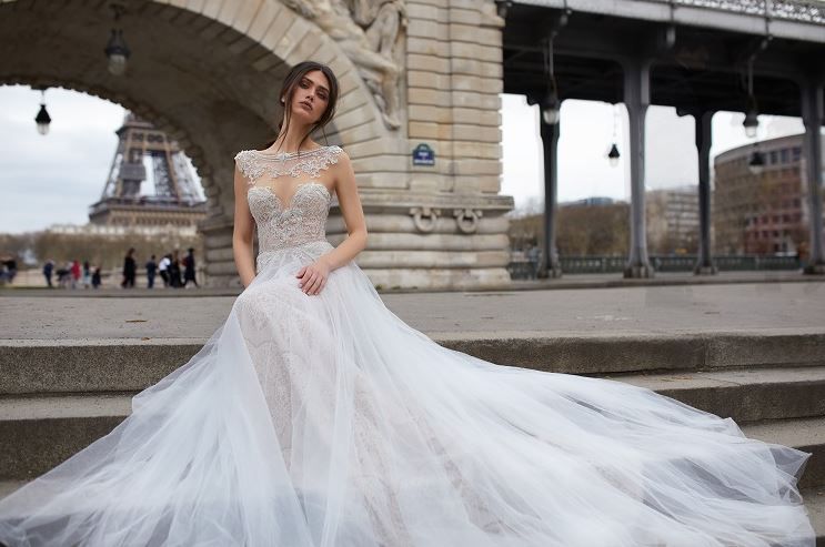 Julie Vino Julie Vino