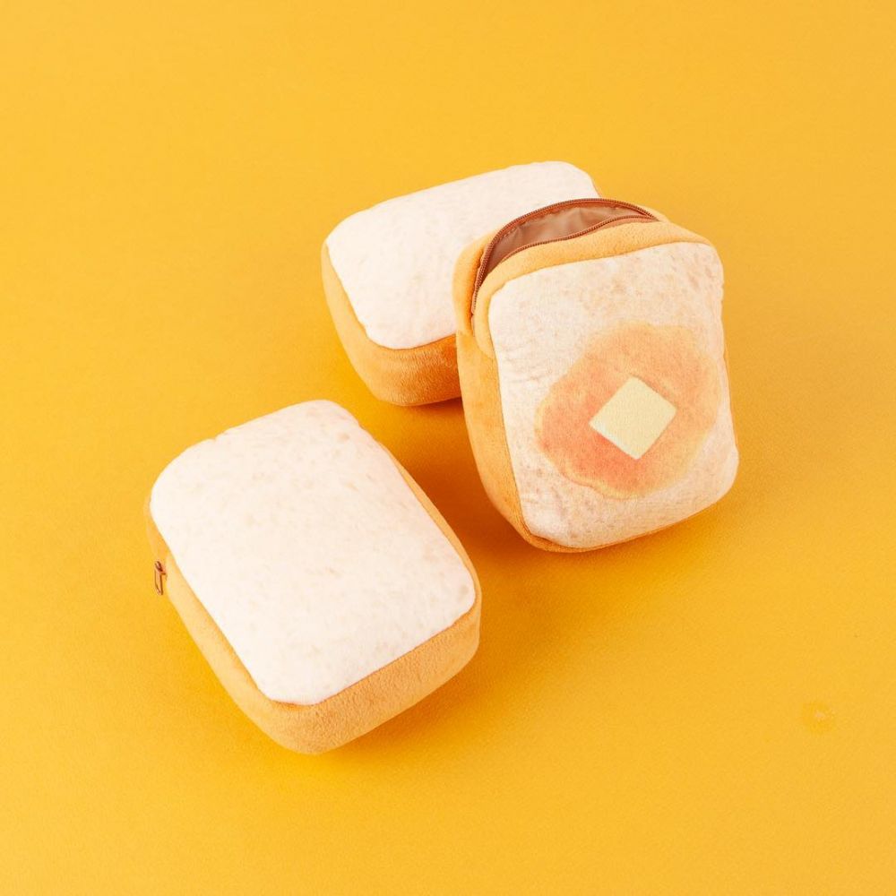 三文治、牛角包看著你微笑!韓國daiso推出麵包造型雜貨系列! 三文治、牛角包看著你微笑!韓國daiso推出麵包造型雜貨系列!