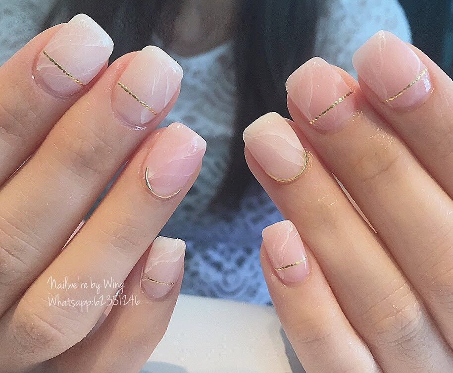 pink nails