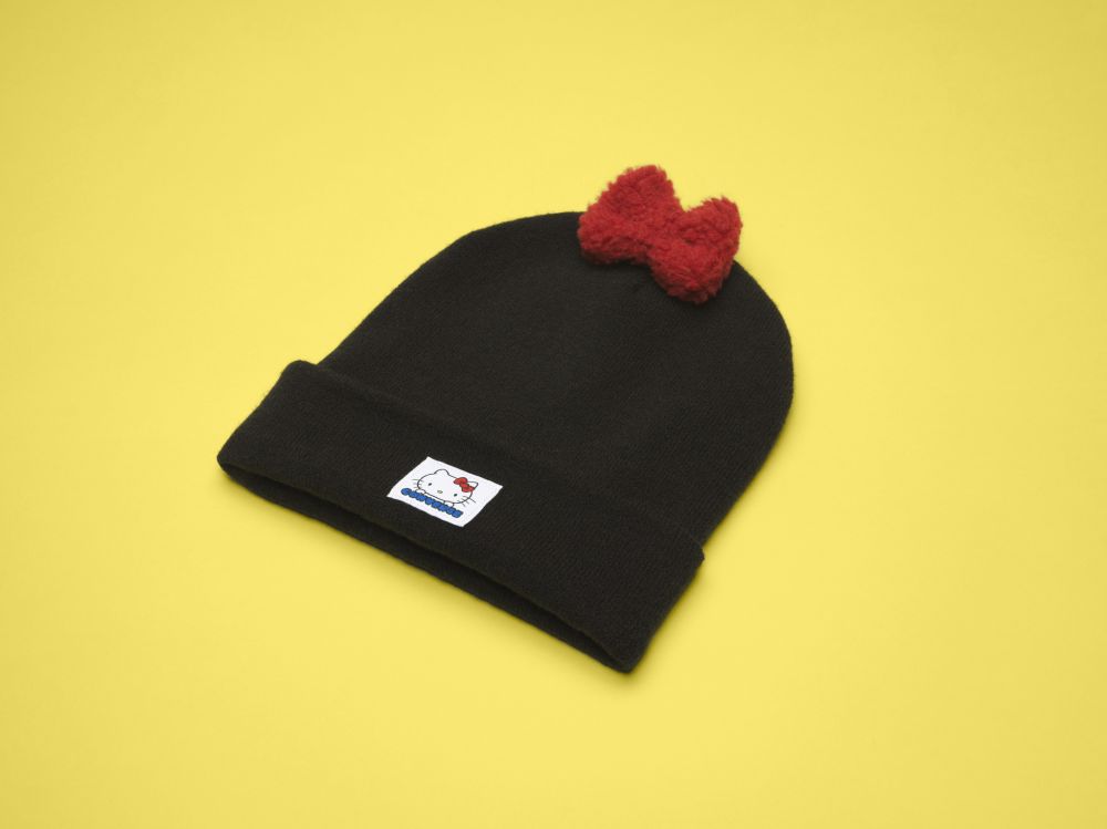 Converse再度聯乘Hello Kitty 服裝配飾