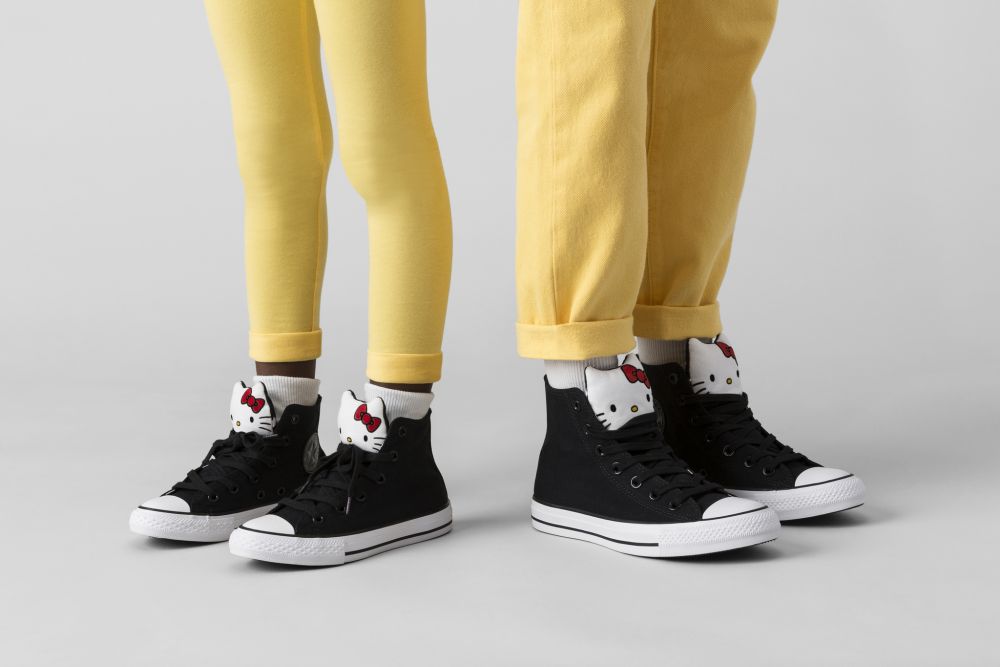 Converse再度聯乘Hello Kitty 鞋款