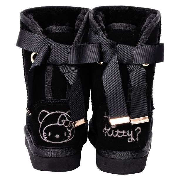 黑色後織帶蝴蝶結雪靴 (售價為台幣2380元)