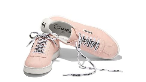 CHANEL, DIOR, LOUIS VUITTON, VALENTINO, COACH, TED BAKER, Dolce & Gabbana, PRADA, 粉色波鞋, 粉色名牌波鞋,名牌波鞋, pink, pink sneakers, designer sneakers