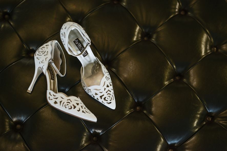  6大小眾品牌婚鞋合集！夢幻珍珠、蕾絲設計！化身童話中的公主！