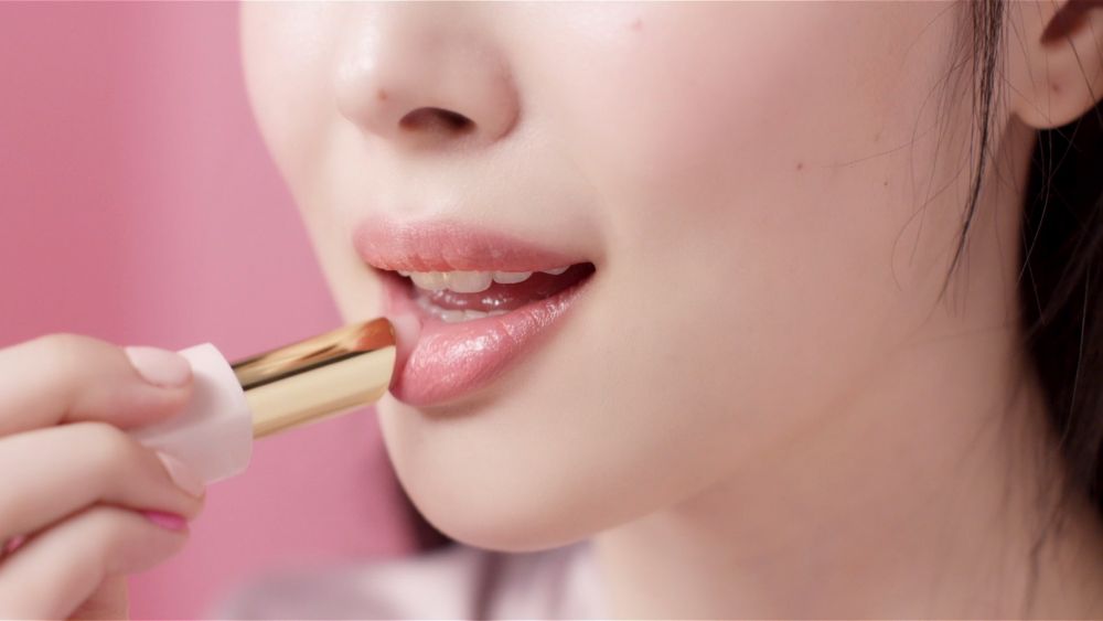 GIORGIO ARMANI輕紗裸粉修護唇膏 #1 (HK$285)