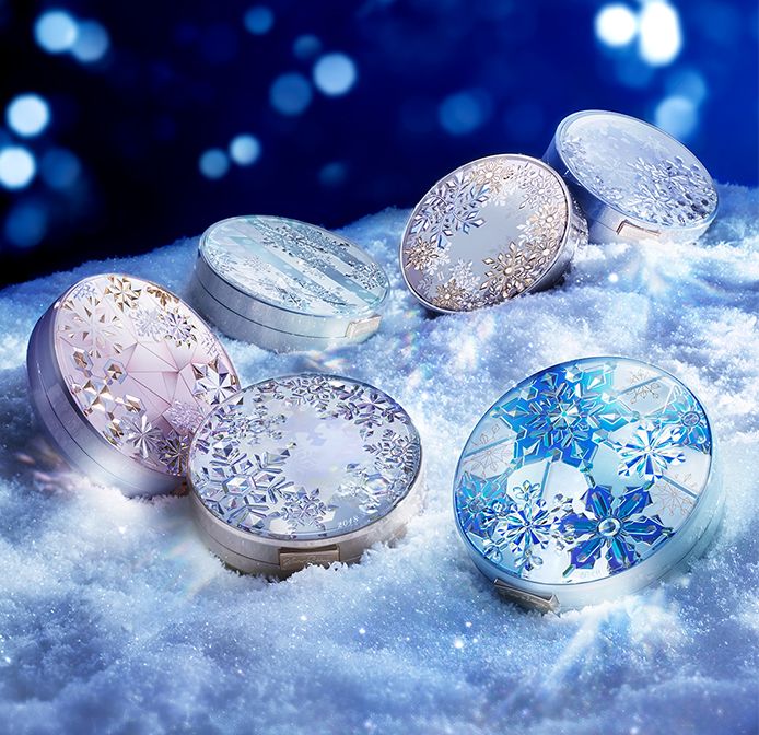 日本資生堂2019年限定Snow Beauty粉餅預告！超美冰藍色粉盒+雪花！透明感UP！