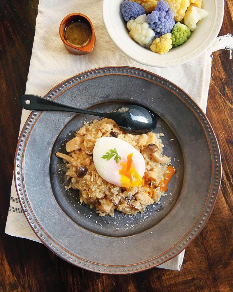 野菇雞肉燉糙米飯