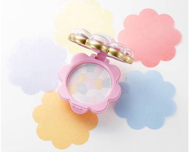 日本推出小魔女DoReMi20周年紀念粉餅！精緻變身器造型！7彩音符粉盒！
