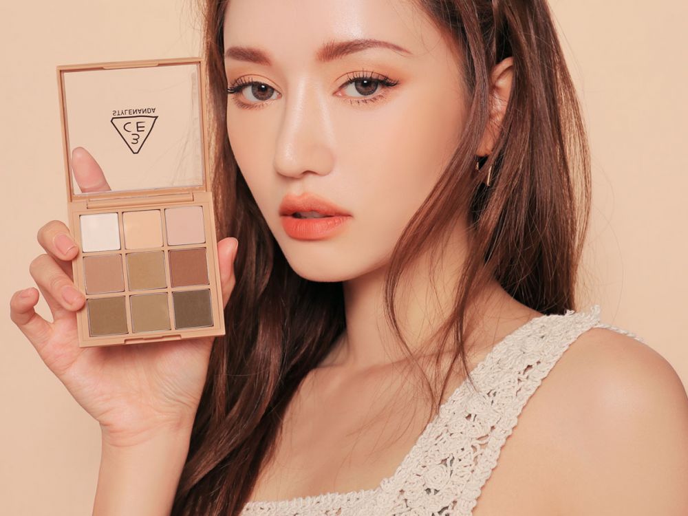 3CE MOOD RECIPE MULTI EYE COLOR PALETTE #SMOOTHER (7折後US$26.6)