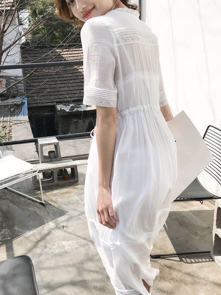 溫柔兩件套白色連衣裙 ¥178