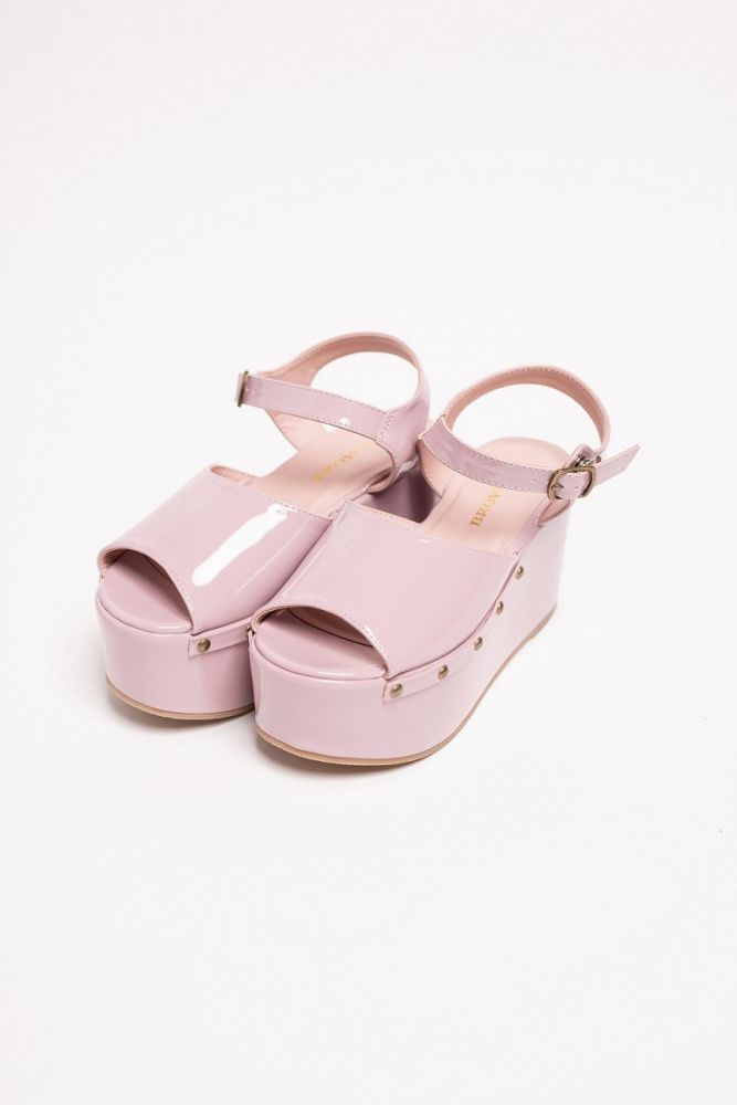 sandal（原價HKD$259 買2件後減至HKD$129.5）