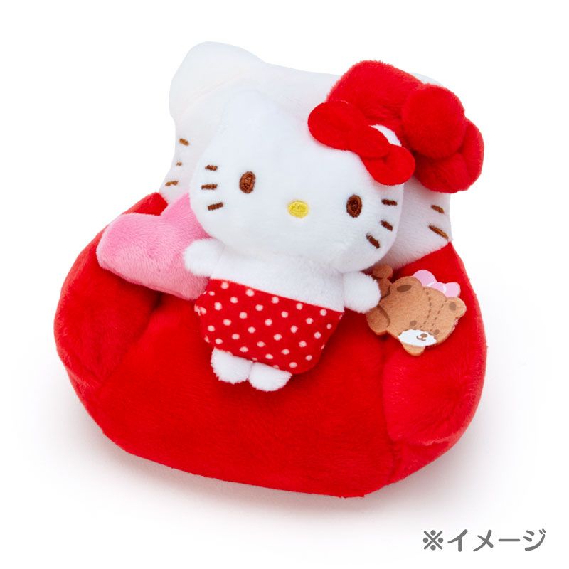 Hello Kitty梳化造型玩具（JPY864、約HKD63）