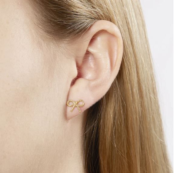 Vintage Bow Earring Gold   (原價 HK$440，折後價HK$220)