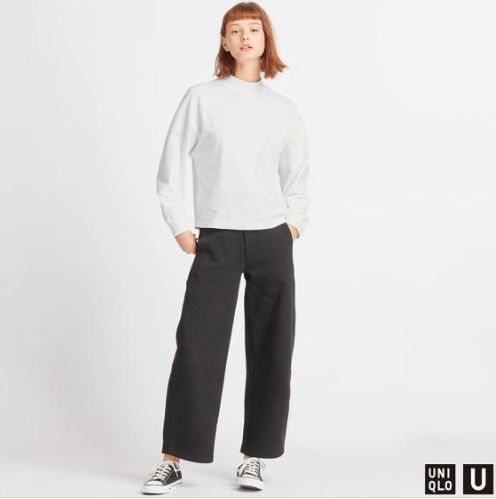 UNIQLO_女裝U高領T恤(售價HK$79) UNIQLO_女裝U高領T恤(售價HK$79)