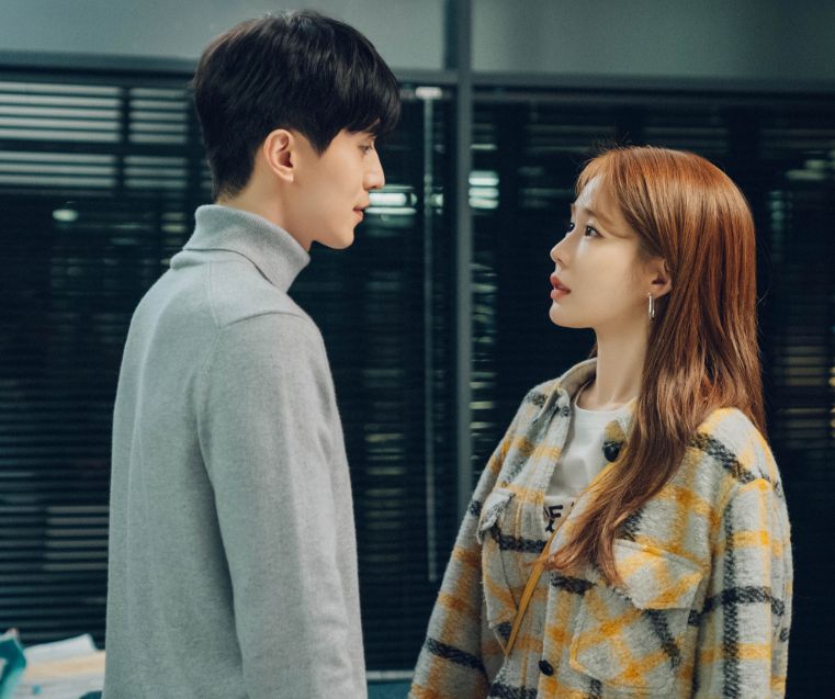 8. 懂他的笑點:男生有時候也會喜歡開一點小玩笑,可是若果你不懂得他的笑點的話,則會讓他非常尷尬!所以,大家可以嘗試理解對方的笑點,讓他擁有「你真懂我」的感覺,令他離不開你~ 8. 懂他的笑點:男生有時候也會喜歡開一點小玩笑,可是若果你不懂得他的笑點的話,則會讓他非常尷尬!所以,大家可以嘗試理解對方的笑點,讓他擁有「你真懂我」的感覺,令他離不開你~