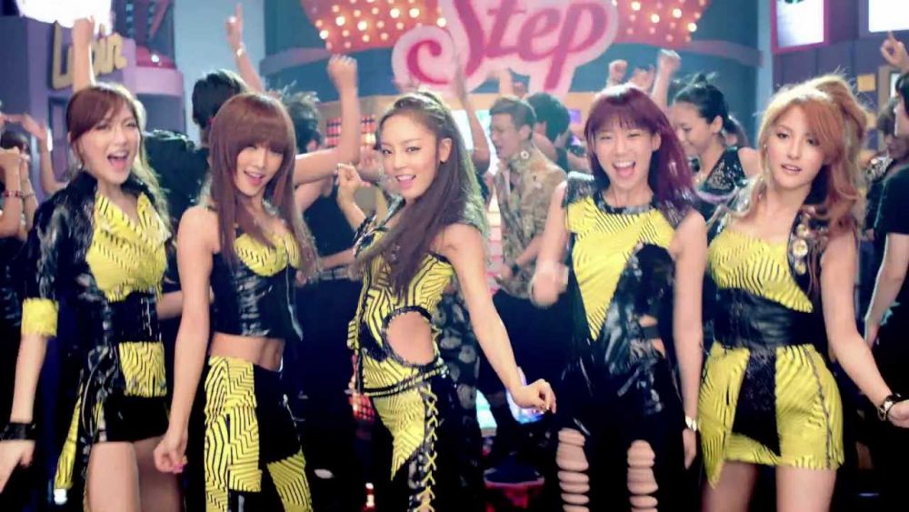 《STEP》MV
