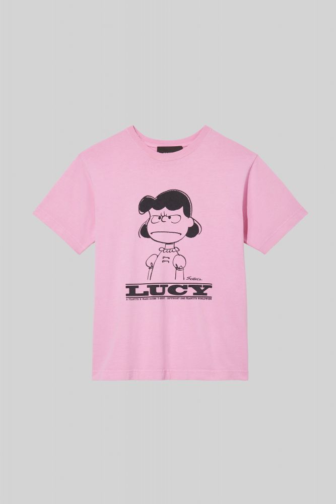 PEANUTS® X MARC JACOBS The T-Shirt(售價HK$1,290) PEANUTS® X MARC JACOBS The T-Shirt(售價HK$1,290)