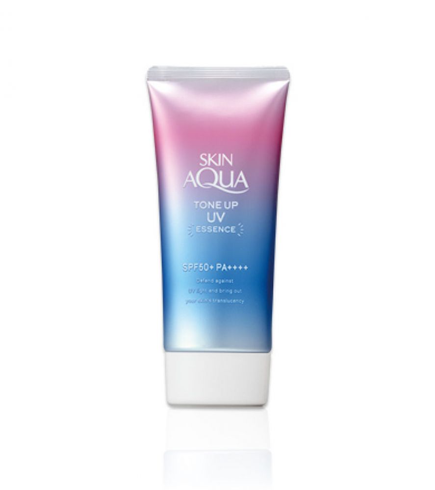 2. Mentholatum Sunplay Skin Aqua Tone-up UV Essence SPF50+ PA++++ 薰衣草色的防曬能夠提升肌膚透亮度，打造白皙素肌，產品的微細珠光閃粉則可以增加光澤感。