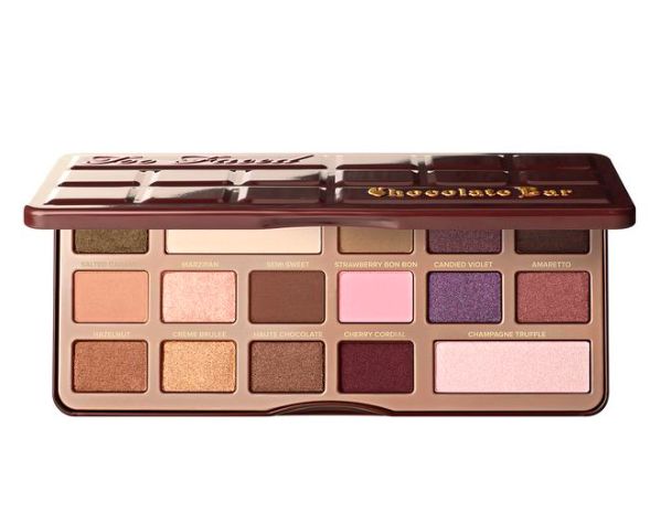 17. TOO FACED Chocolate Bar Eye Shadow Collection (8折後約HK$260)