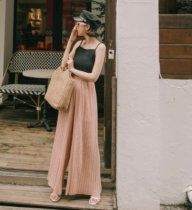 優雅壓摺落地寬褲 台幣720