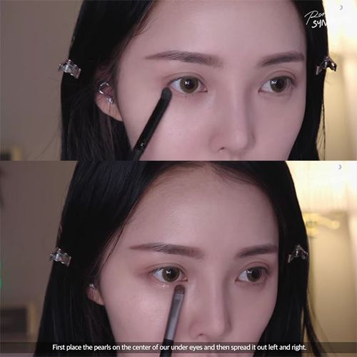 Step2 眼影：以柔和的大地棕色眼影大面積暈染眼窩，然後用珠光淺棕色提亮臥蠶，令眼睛看起來深邃且明亮有神。