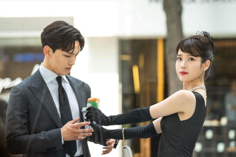 有人說「女人幸不幸福,取決於她依賴另一半的程度」,雖然女生會因男友為你做的事情而感到幸福,但絕不要試圖讓他去做所有事情。過度依賴男友,沒有獨立能力的女生,永遠不能被稱為有吸引力的成熟女人。 有人說「女人幸不幸福,取決於她依賴另一半的程度」,雖然女生會因男友為你做的事情而感到幸福,但絕不要試圖讓他去做所有事情。過度依賴男友,沒有獨立能力的女生,永遠不能被稱為有吸引力的成熟女人。