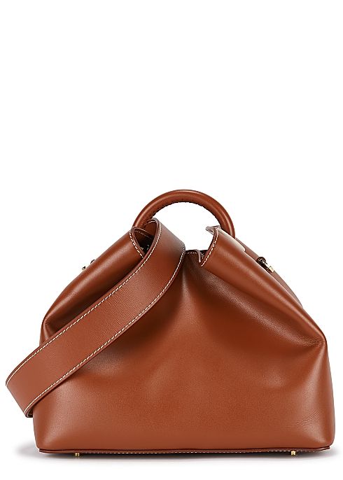 ELLEME Raisin two-tone leather top handle bag (折後HK$2,590，原價HK$3,700)
