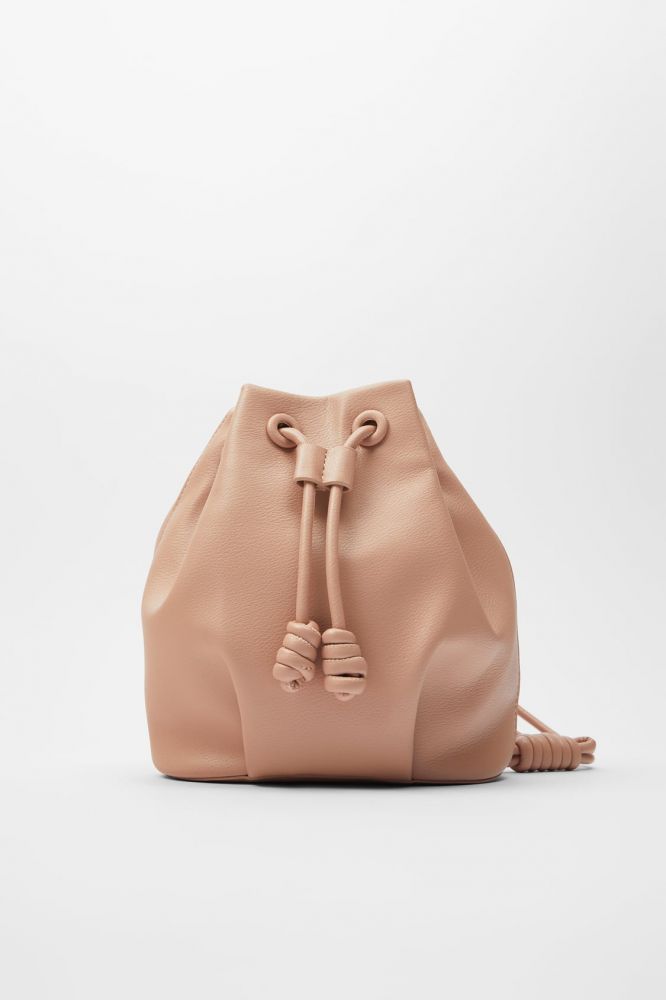 KNOTTED BUCKET BAG ｜ $259