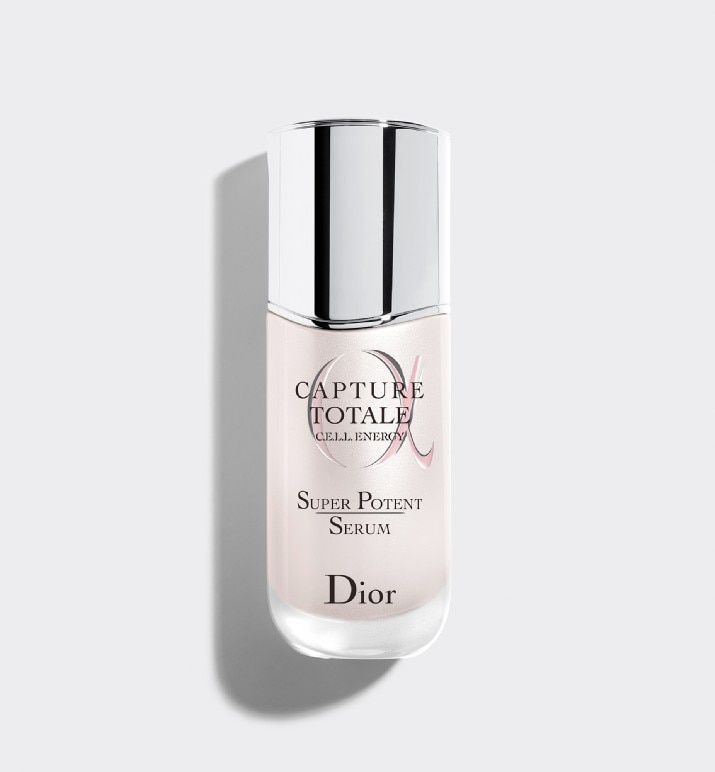 Dior完美活能超效精華 售價：HK$650 / 30ml 蘊含91%天然成分，超濃縮的親膚滋潤配方，有效提升肌膚滲透力。持續使用，有效鞏固完美膚質，肌膚更柔滑緊緻、膚色均勻亮澤。