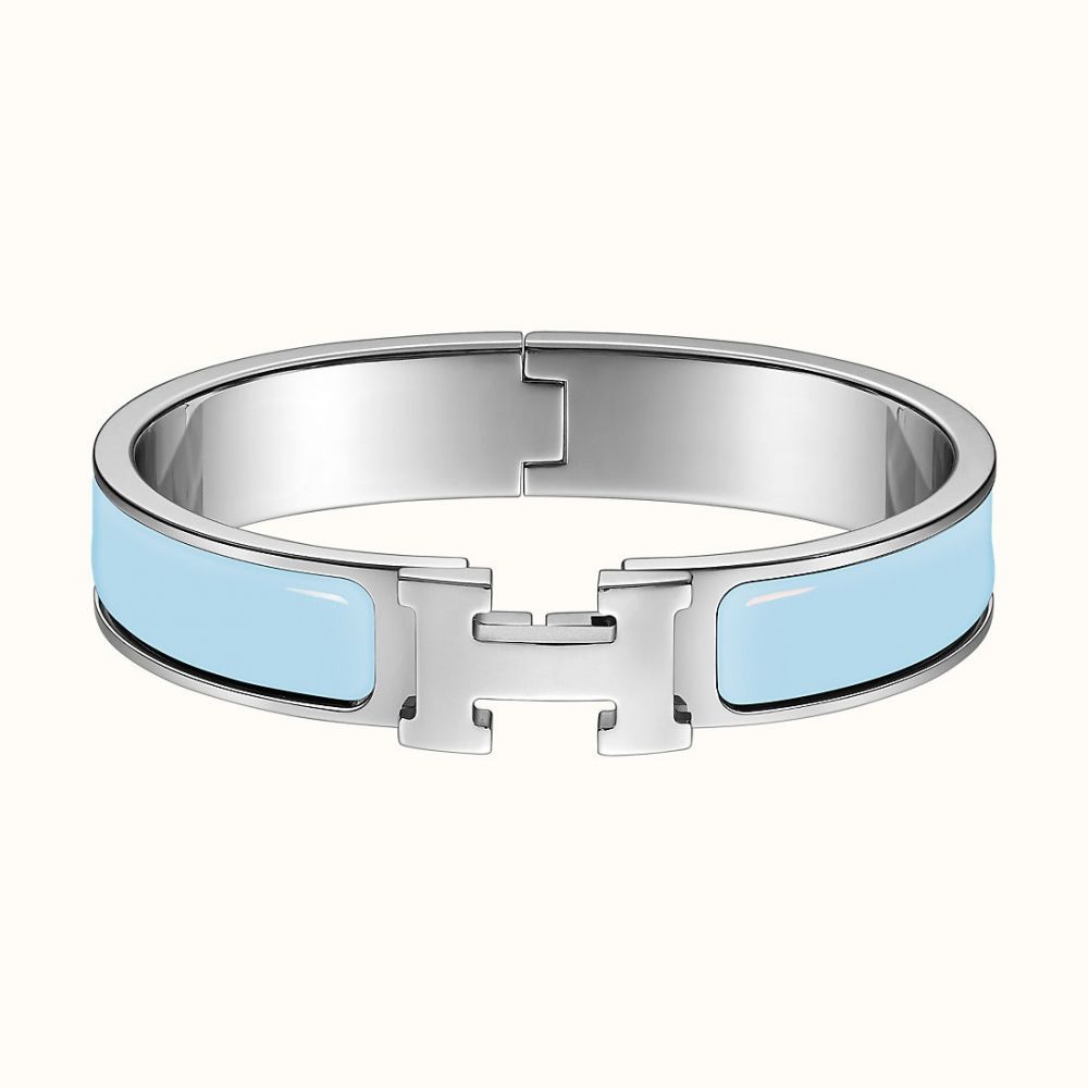 Clic H Bracelet #Bleu Chemise (售價港幣HKD $5,400)