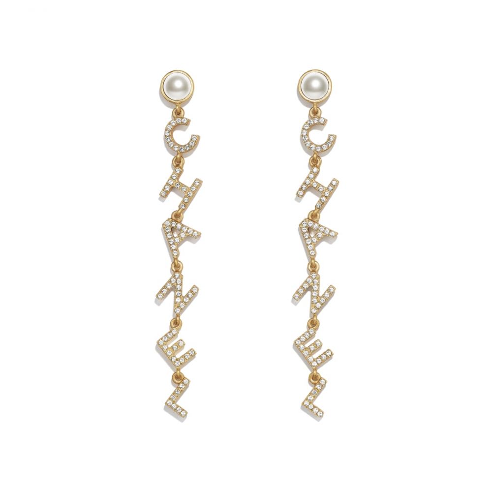 12. CHANEL EARRINGS（Metal, Glass Pearls & Strass Gold, Pearly White & Crystal）HKD9100