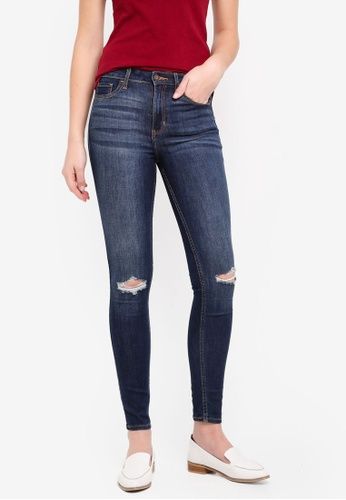 15. Hollister Dark Knee Slits Jeans——原價HK$590 | 特價HK$496.9 (84折)