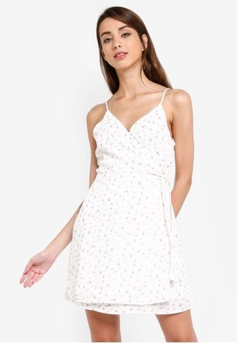 17. Hollister 褶疊連身短裙——原價HK$370 | 特價HK$145.9 (39折)