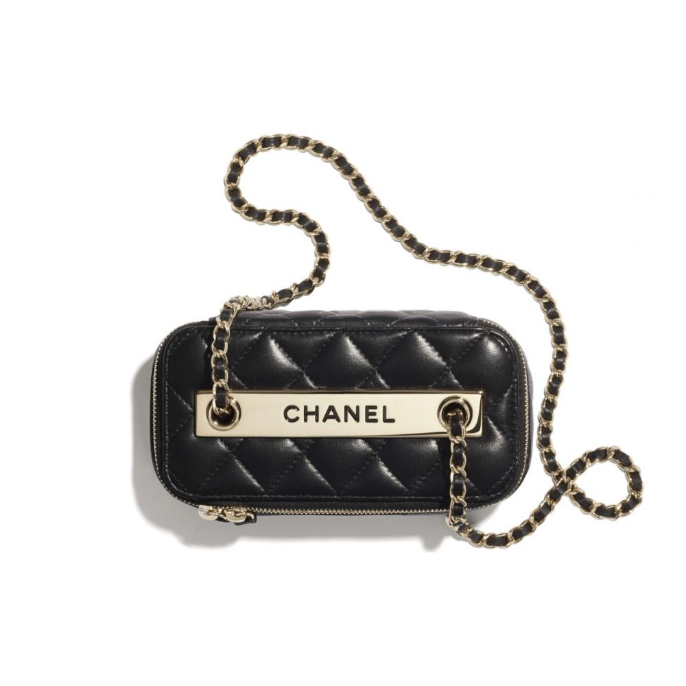 Chanel classic box with chain HKD 15,200