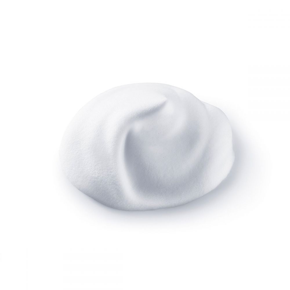 6. SHISEIDO 淨肌防禦潔面泡沫（價錢：HK$320 | 容量：125g）──潔淨肌膚同時鎖水補濕，加水後會搓起濃密泡沫，能去除過多皮脂、老化細胞及污垢，使用後臉上會感到有一層保護膜，感覺較滋潤修護。不過，若你追求清爽潔面產品，這款可能並不適合你。