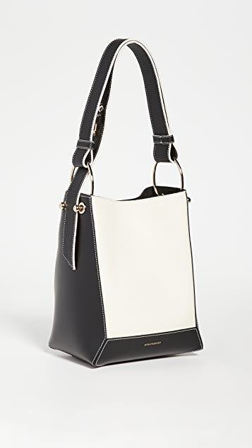 Lana Midi Bucket Bag  - 原價HK$5,192 | 優惠價HK$3,116