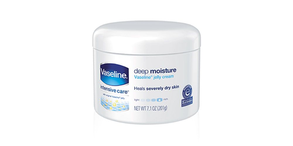 4. Vaseline Intensive Care Deep Moisture Jelly Cream。 蘊含花士苓修護微因子，添加維他命E，質地清爽水潤，能夠即時增加肌膚水份，低敏及不易生成粉刺、不堵塞毛孔，修護臉部及身體非常乾燥肌膚。